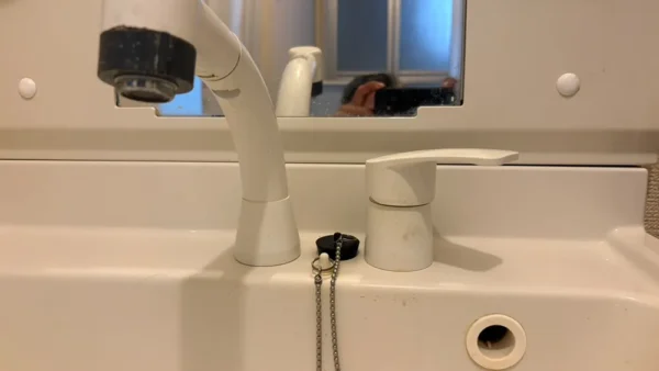 洗面水栓交換